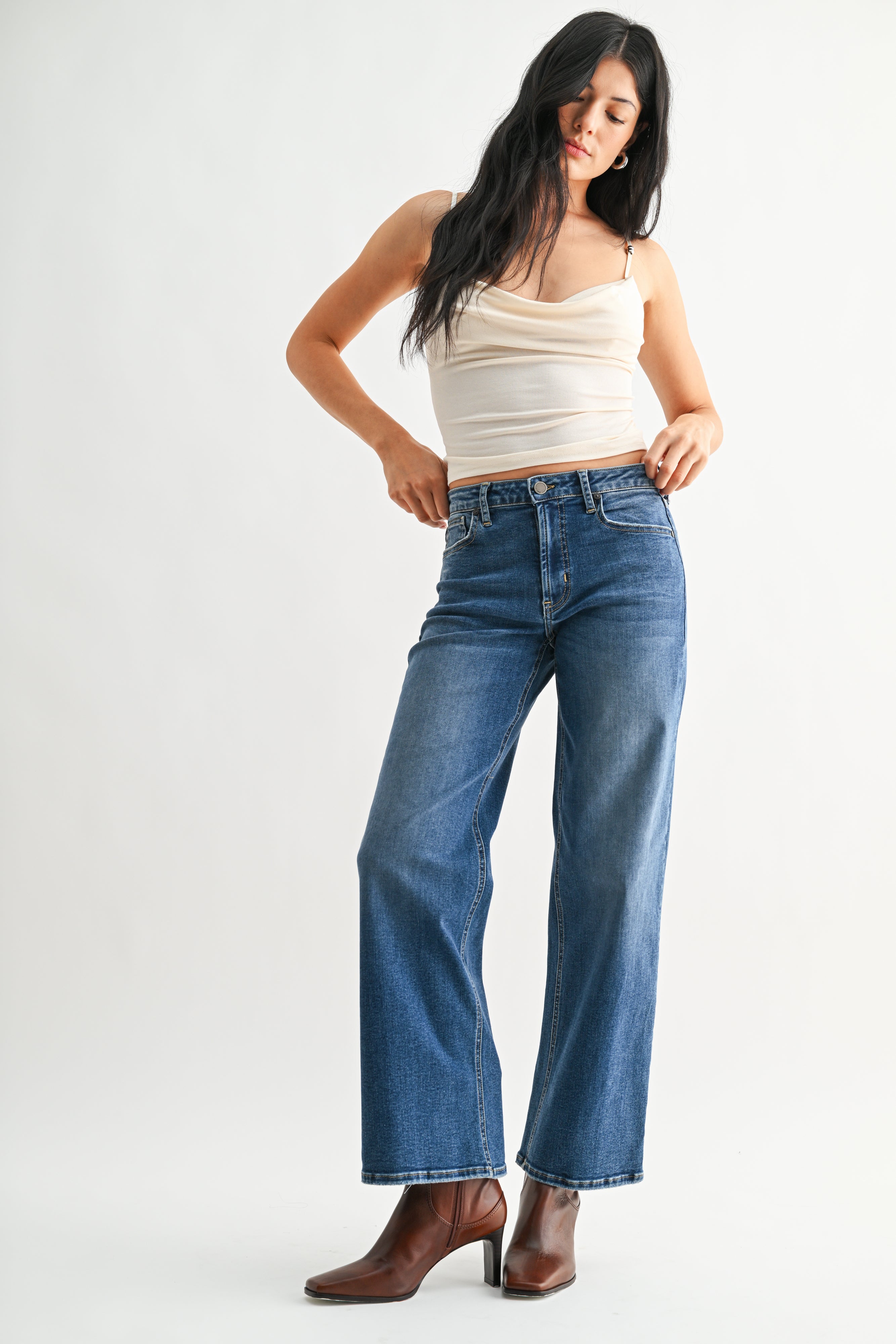 Alessia Full Length Straight-1