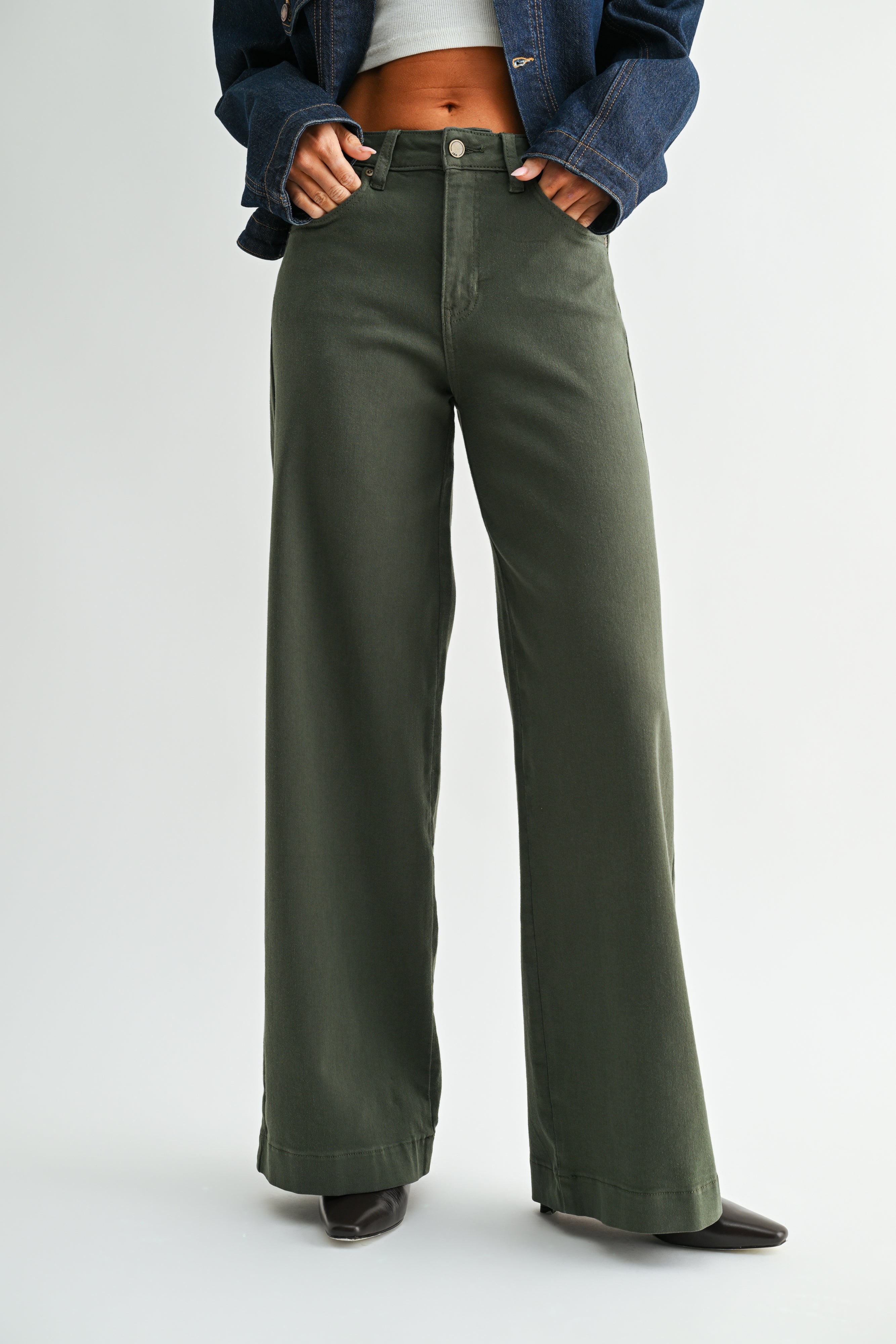 Betty Clean Hem Wide Leg-4