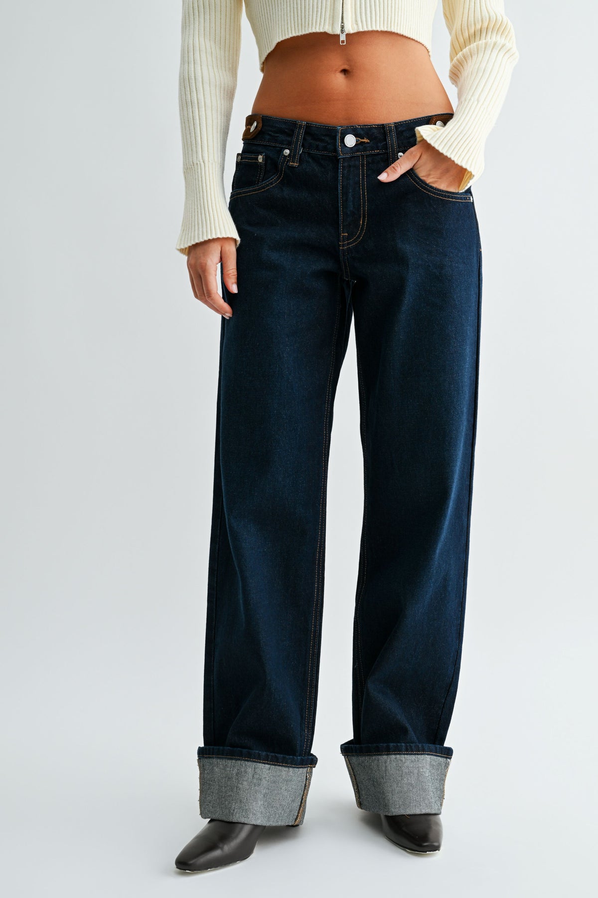 Amora Waistband Detail Cuffed Straight-1