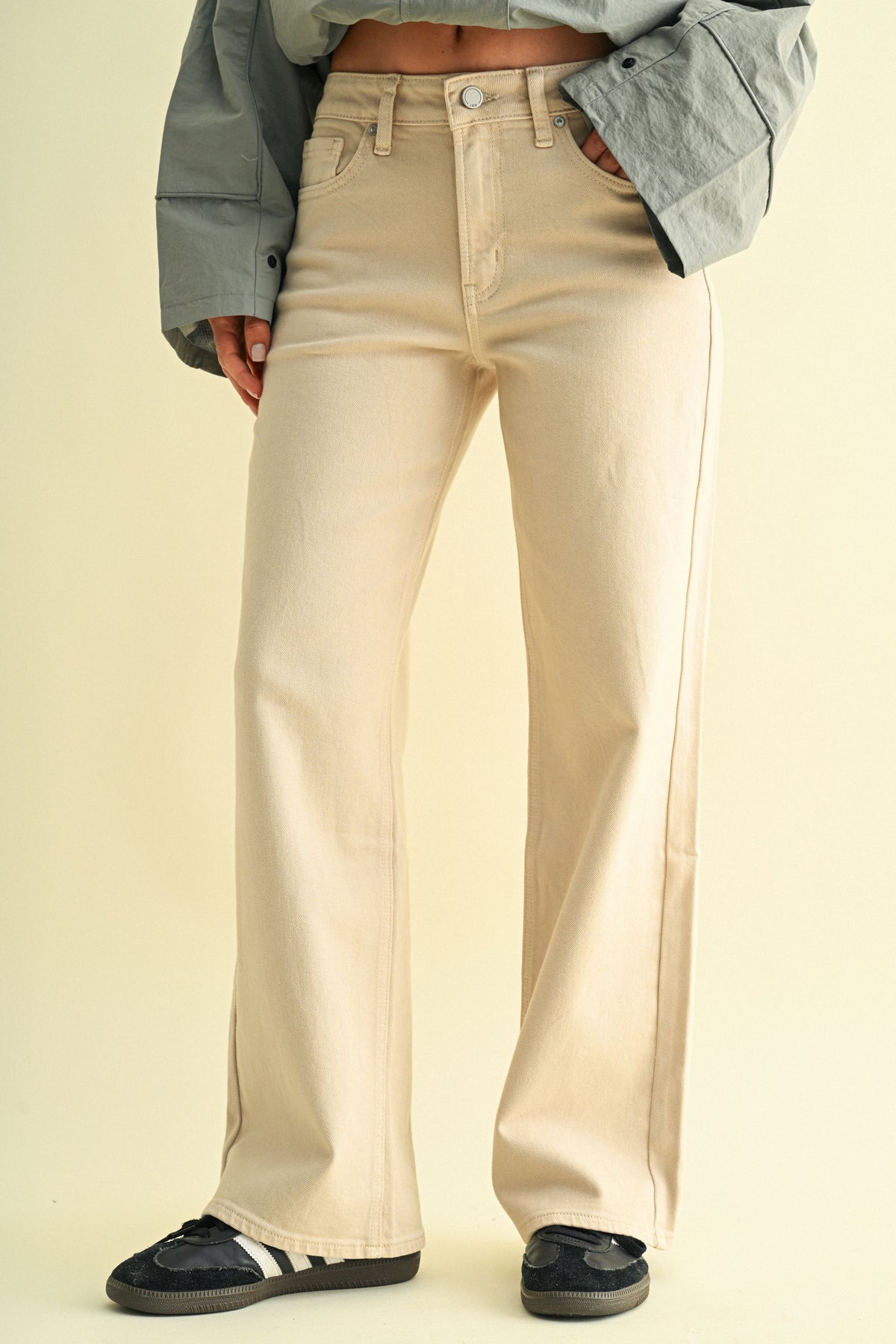 Halle High Rise Straight Jean-4