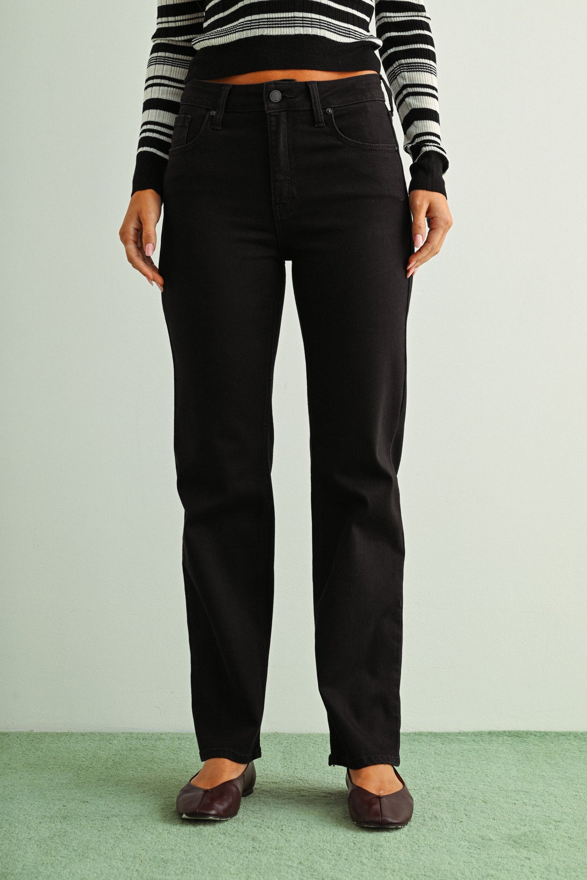 Bea Straight Leg Jean-4