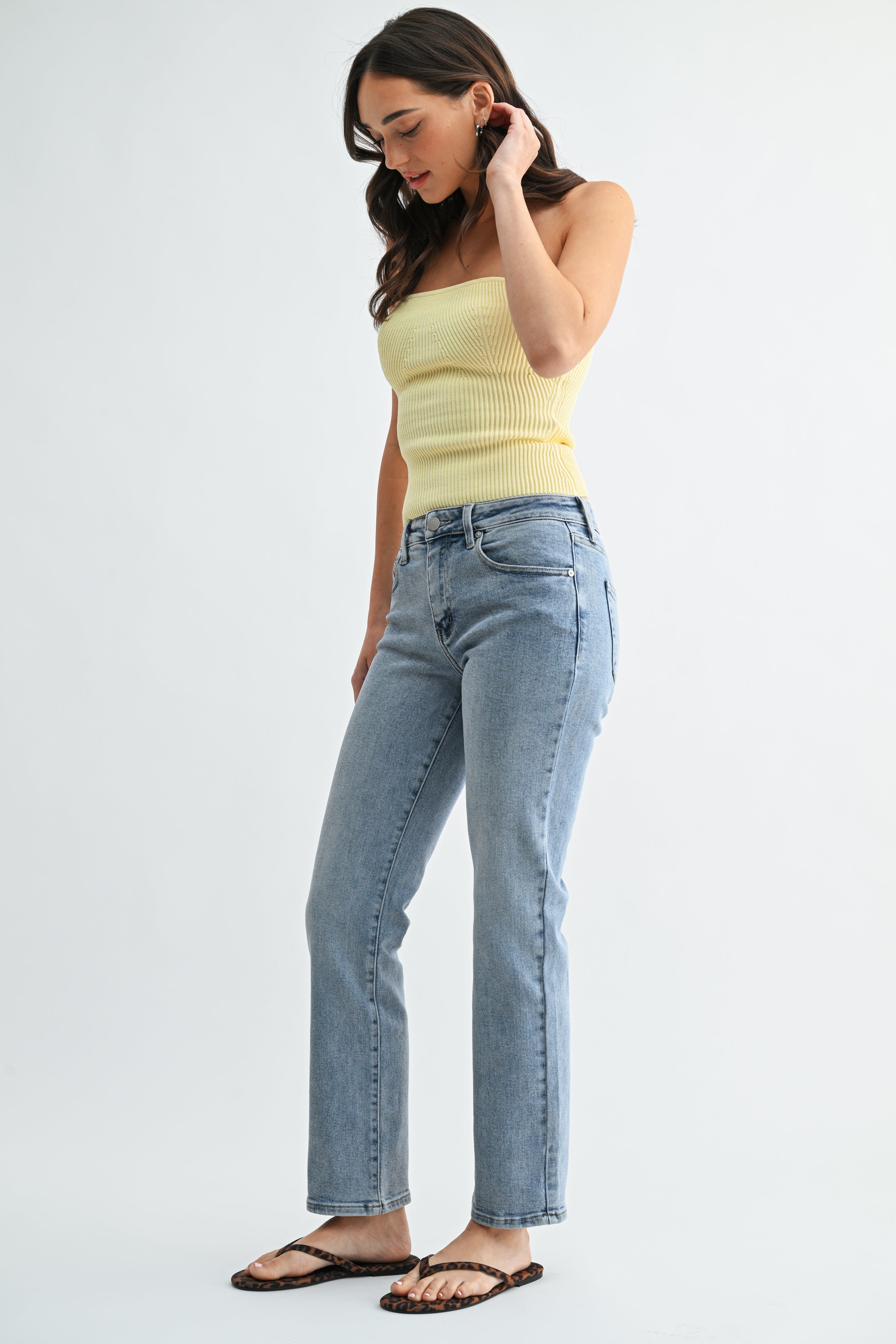 Arielle Mid Rise Vintage Slim Straight-2