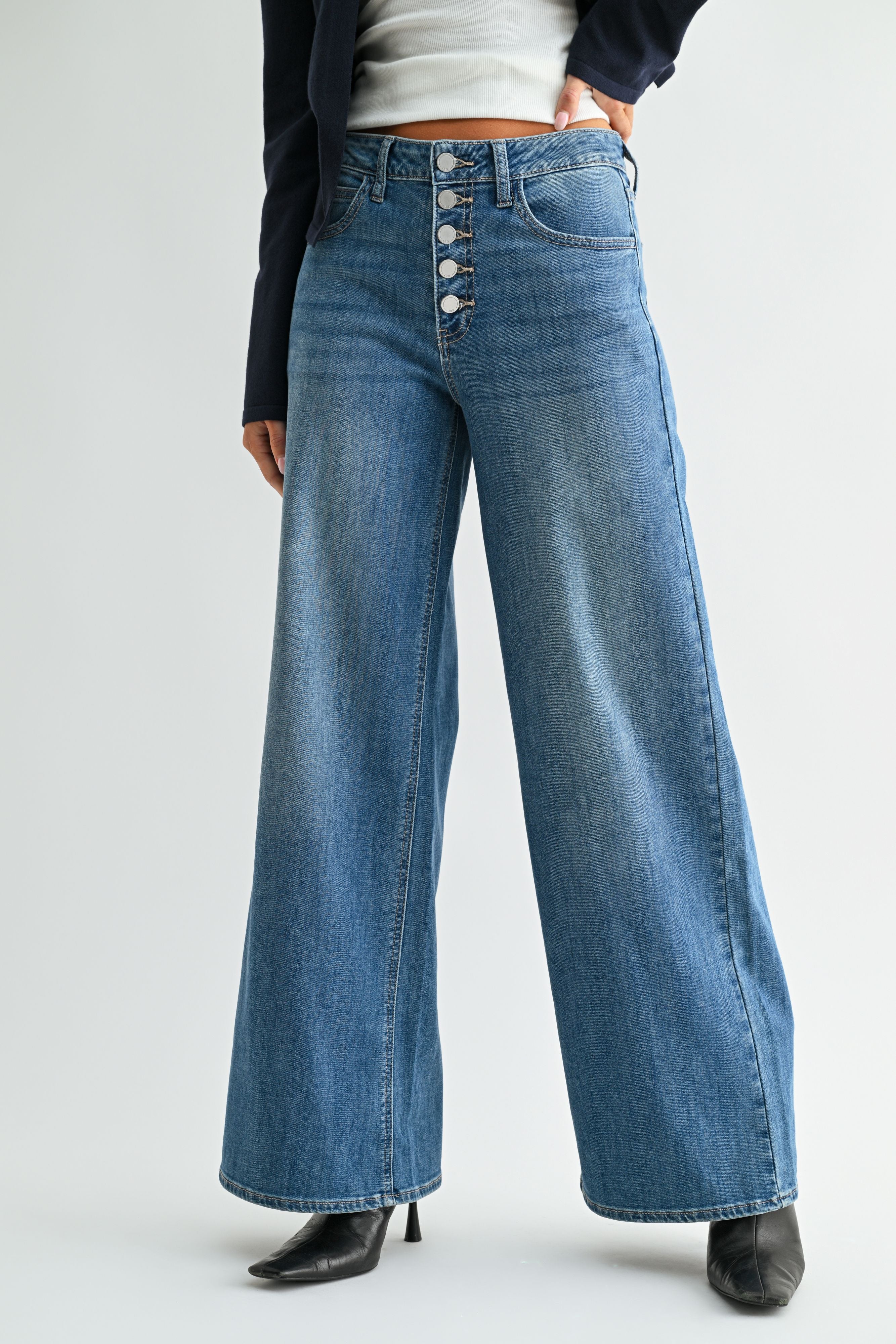 Ayla Lightweight Button Down Relaxed-4