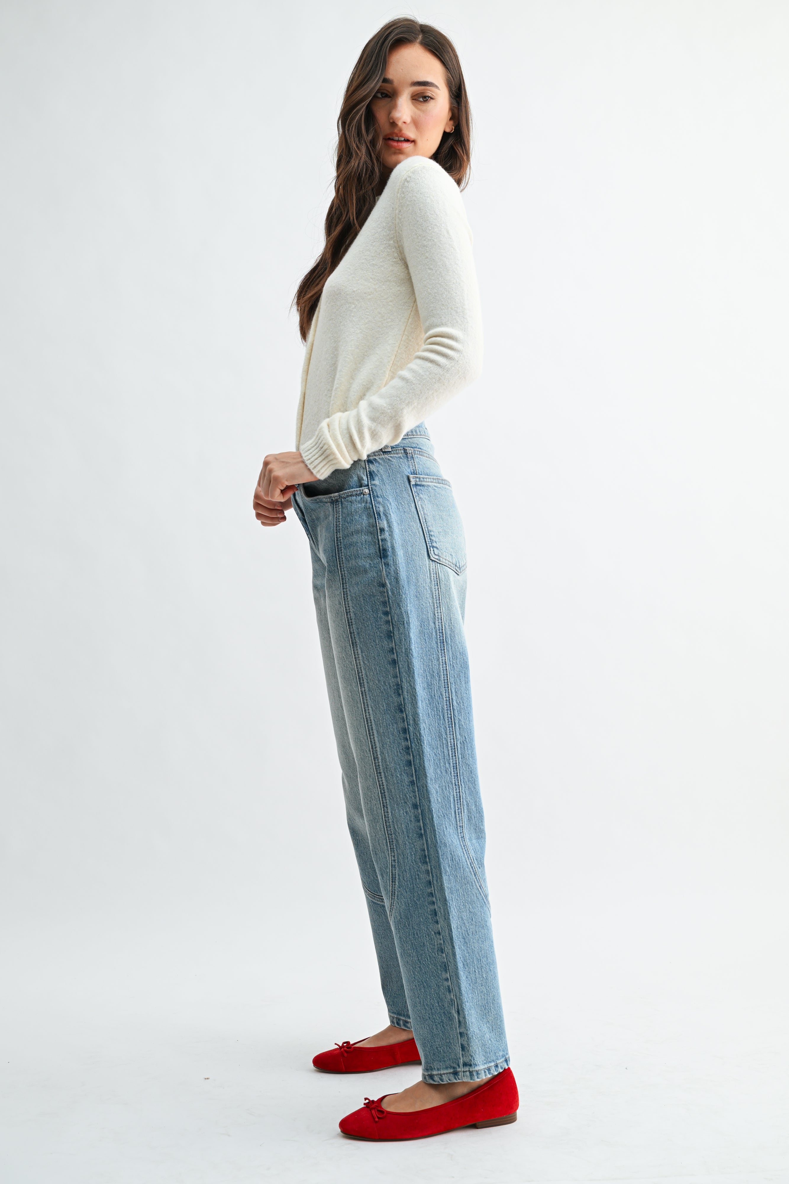 Mimi Curved Seam Straight-2
