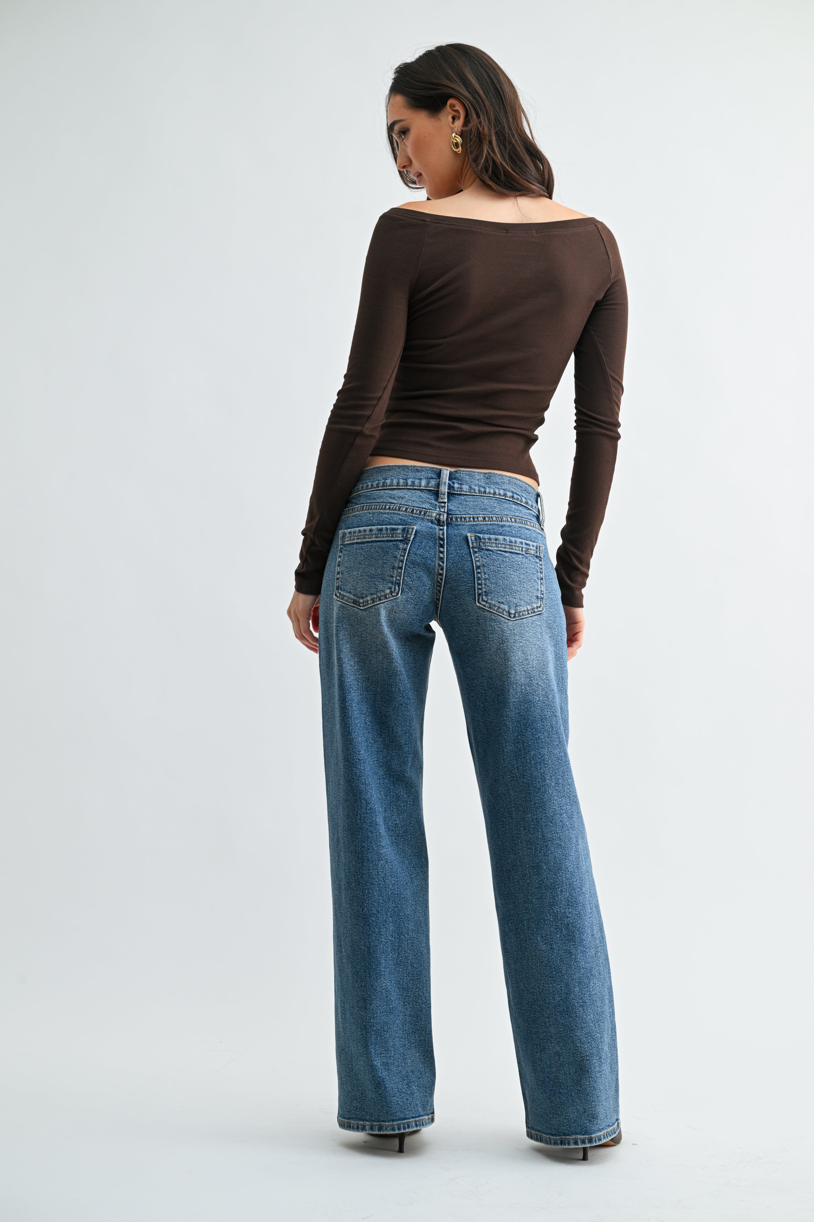 Jolie Mid Rise Relaxed Straight-3